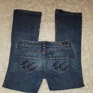 Express Stella low rise boot cut jeans. 4 short. Gently used. comfortable